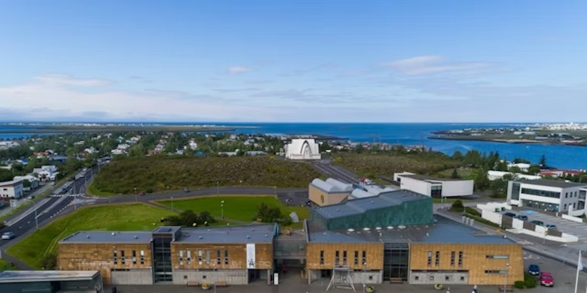 Skrifstofa starfsstöðva og þróunar