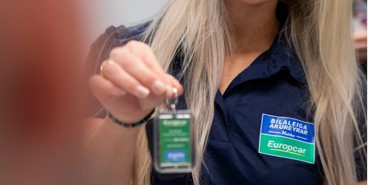 Höldur ehf. - Bílaleiga Akureyrar