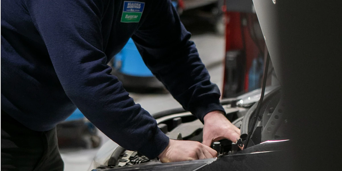 Höldur ehf. - Bílaleiga Akureyrar