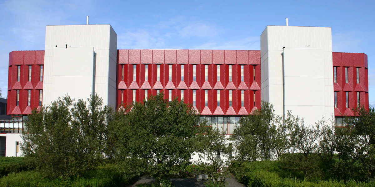 Landsbókasafn -Háskólabókasafn