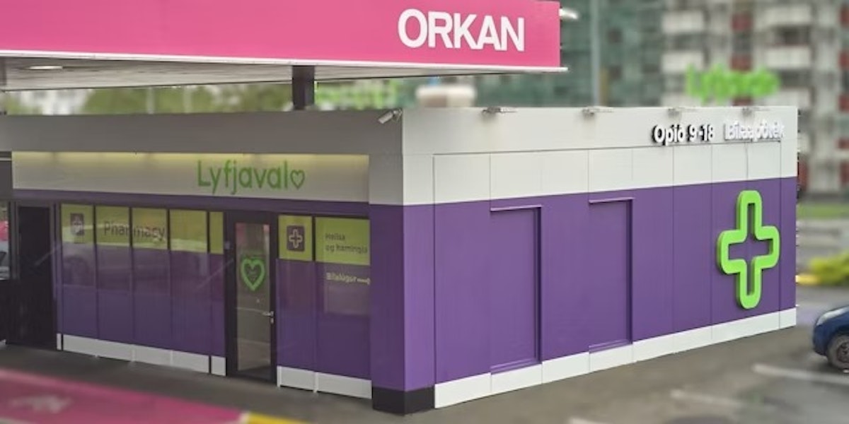 Lyfjaval