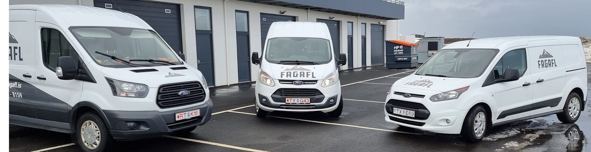 Verkefnastjórar og húsasmiðir óskast