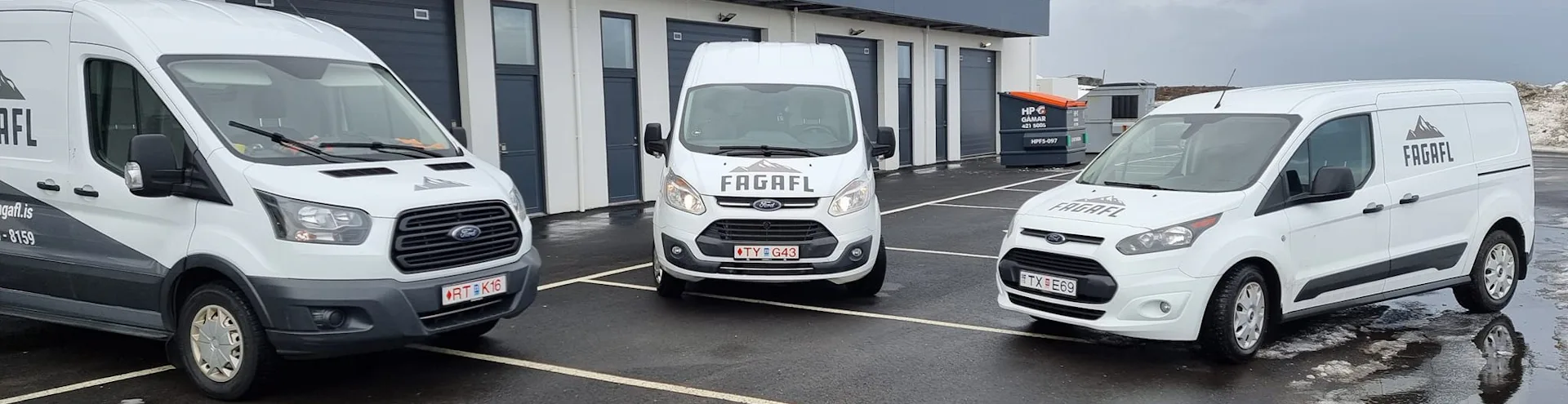 Óskum eftir smiðum