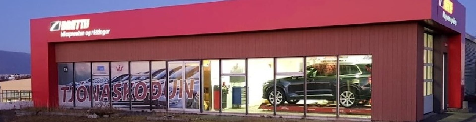 Leitum að Bílamálara